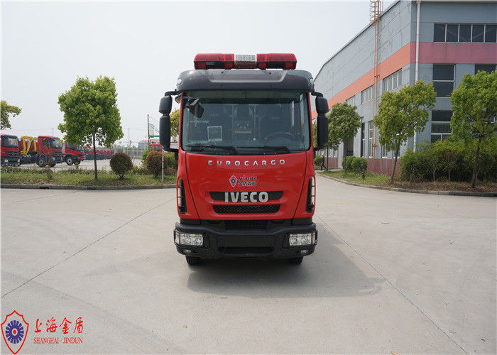 Small capacity Five Seats Imported Chassis 4x2 Drive Foam Fire Truck