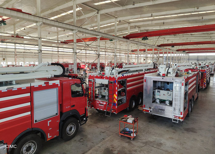 60 Meter Dual Booms Water Tower Fire Truck with 315L Fuel Tank 6000L Liquid Tank